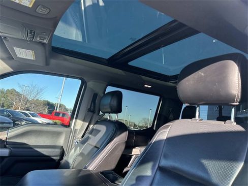 Used 2017 Ford F350 Lariat w/ Lariat Ultimate Package image 5