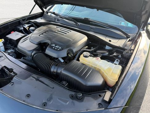 Used 2019 Dodge Charger SXT AWD/4WD image 53