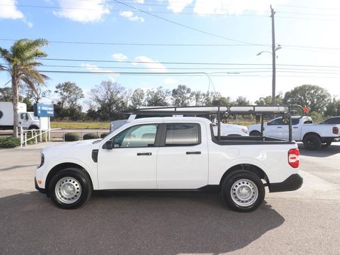 Certified 2025 Ford Maverick XLT w/ Equipment Group 302A image 9