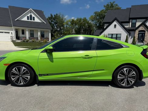 Used 2017 Honda Civic EX-T image 8