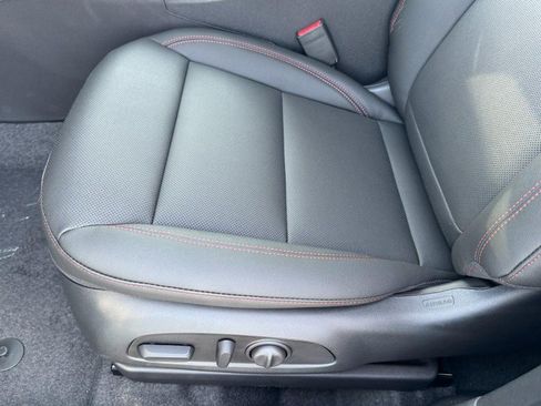 New 2026 Chevrolet Trax RS FWD image 8