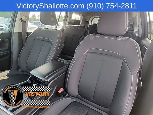 Certified 2022 Jeep Grand Cherokee L Laredo w/ Luxury Tech Group I AWD/4WD image 21