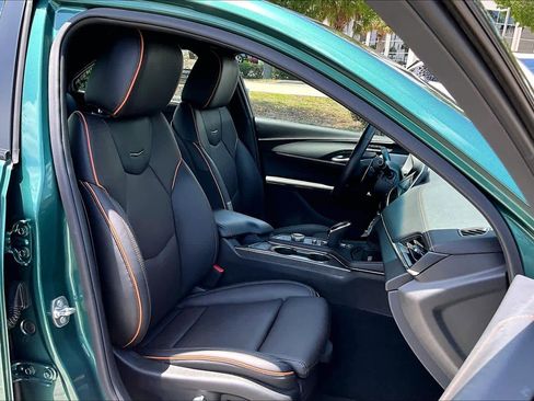 Used 2025 Cadillac CT4 V RWD image 9
