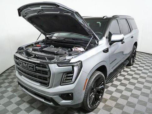 New 2026 GMC Yukon Elevation w/ Elevation Premium Package RWD image 5
