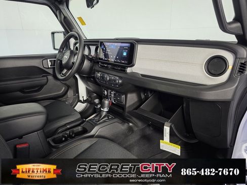 New 2026 Jeep Wrangler Unlimited Sport image 29