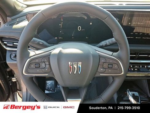 New 2026 Buick Envista Avenir image 16