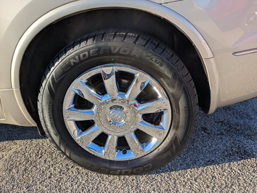 Used 2014 Buick Enclave Premium w/ Trailering Provision Package AWD/4WD image 18