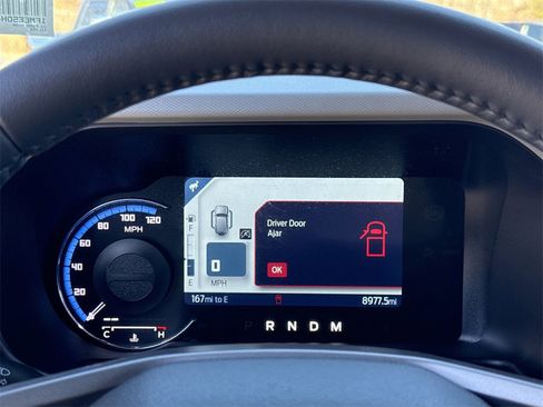 Used 2023 Ford Bronco Badlands image 26