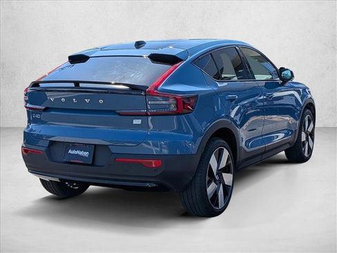 Used 2023 Volvo C40 P8 Recharge Ultimate image 5
