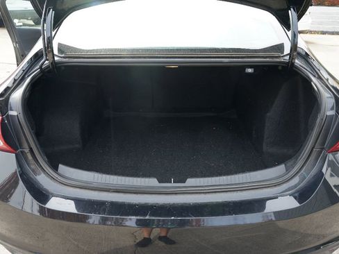 Used 2022 Chevrolet Malibu LT image 14