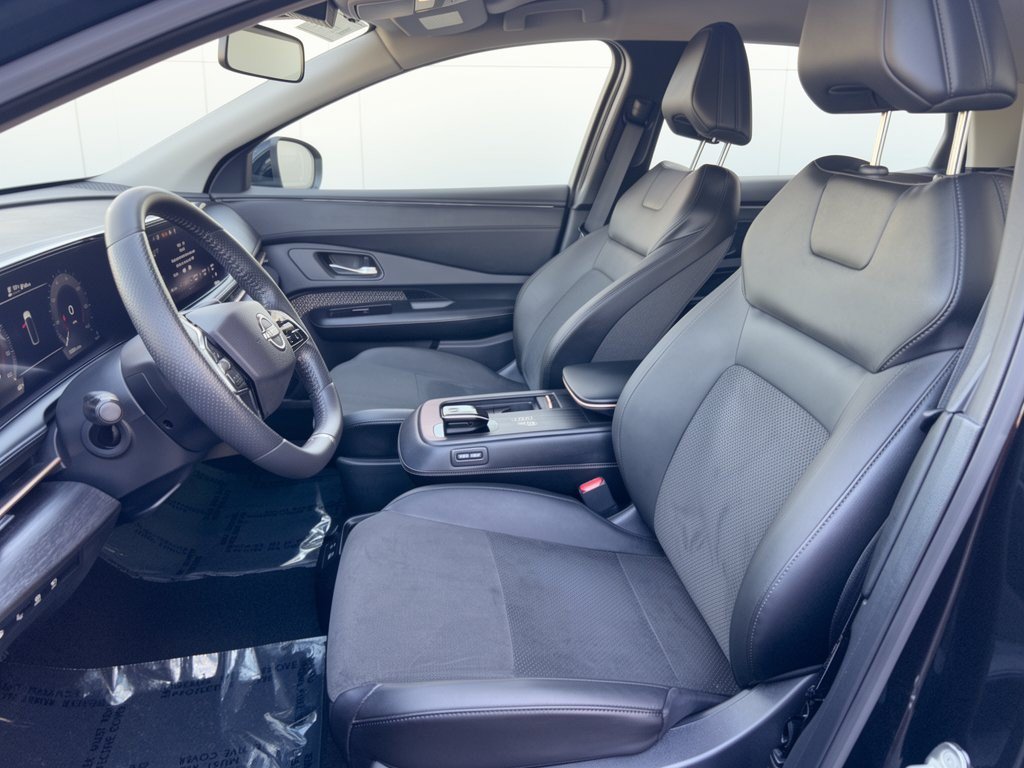 Used 2024 Nissan Ariya FWD image 5