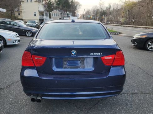 Used 2011 BMW 328i xDrive Sedan image 5