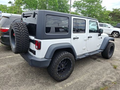 Used 2017 Jeep Wrangler Unlimited Sport w/ Quick Order Package 24S AWD/4WD image 4