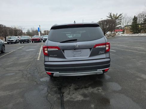 Used 2019 Honda Pilot Touring image 6