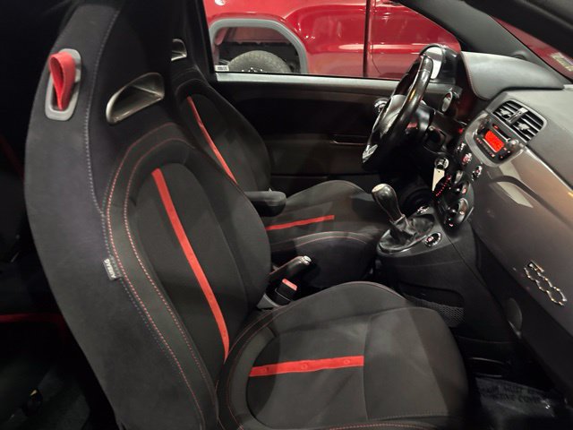 Used 2013 FIAT 500 Abarth w/ Beats Audio Pkg FWD image 27