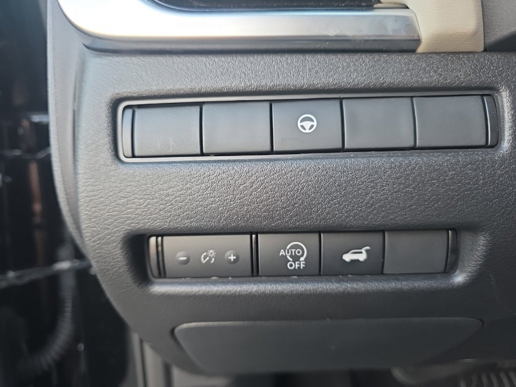 Used 2023 Nissan Rogue SL w/ SL Premium Package AWD/4WD image 16