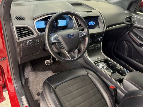 Certified 2020 Ford Edge ST-Line FWD image 4