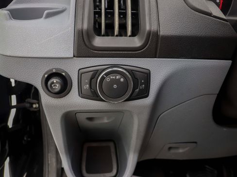 Used 2019 Ford Transit 150 XLT image 23