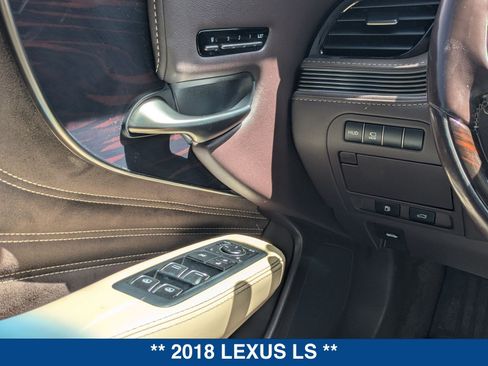 Used 2018 Lexus LS 500 AWD w/ Luxury Package image 24