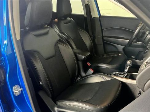 Used 2019 Jeep Compass Latitude w/ Popular Equipment Group image 7