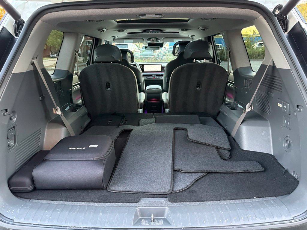 Certified 2024 Kia EV9 Land AWD/4WD image 30