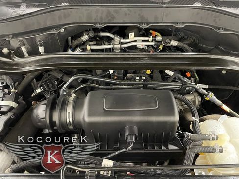 Used 2022 Ford Explorer ST-Line w/ Class IV Trailer Tow Package image 23