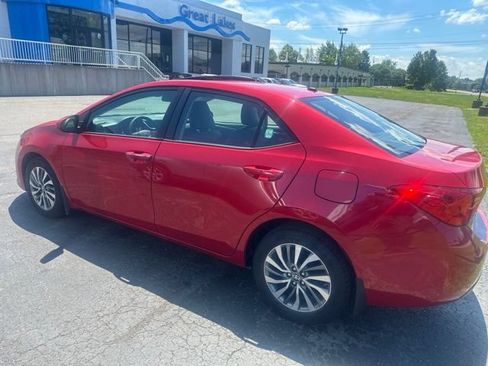 Used 2018 Toyota Corolla XLE FWD image 5