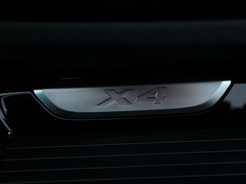 Used 2019 BMW X4 xDrive30i w/ M Sport Package 2 AWD/4WD image 41