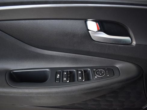 Used 2021 Hyundai Santa Fe SEL FWD image 20