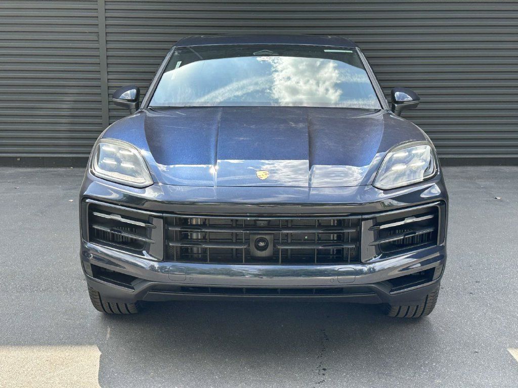 Used 2026 Porsche Cayenne AWD/4WD image 8