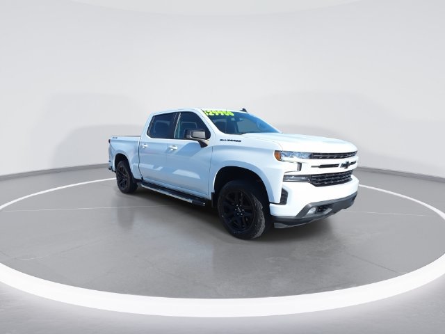 Used 2022 Chevrolet Silverado 1500 RST w/ LPO, Blackout Package AWD/4WD image 2