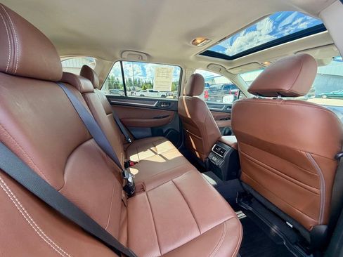 Used 2019 Subaru Outback 2.5i Touring w/ Protection Package #1 AWD/4WD image 28