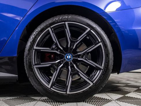 Used 2023 BMW i4 eDrive40 w/ M Sport Package RWD image 40
