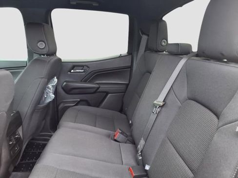 Used 2023 Chevrolet Colorado LT w/ LT Convenience Package II image 9