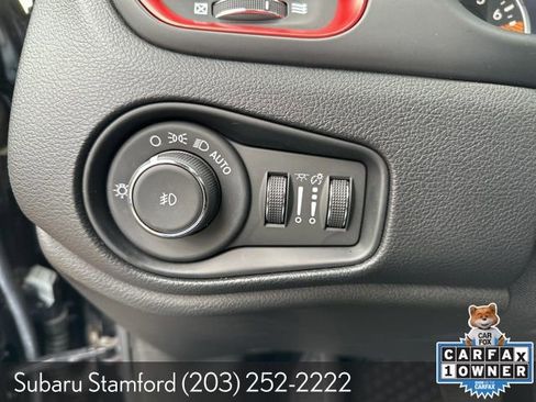 Used 2019 Jeep Renegade Trailhawk image 15