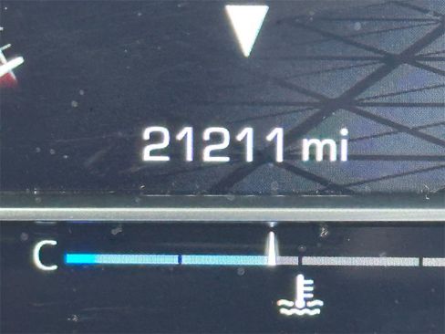 Used 2022 GMC Sierra 1500 AT4X image 33