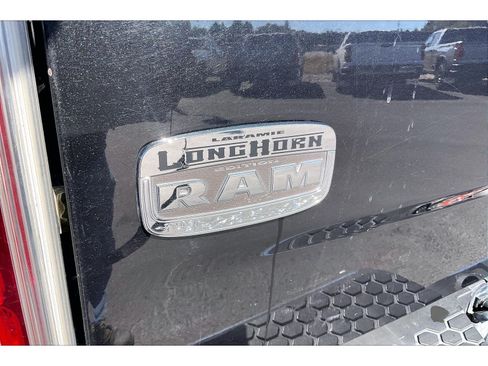 Used 2017 RAM 1500 Laramie Longhorn AWD/4WD image 9