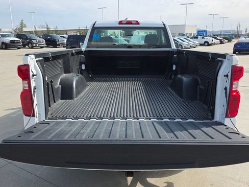 Used 2025 Chevrolet Silverado 1500 W/T image 5