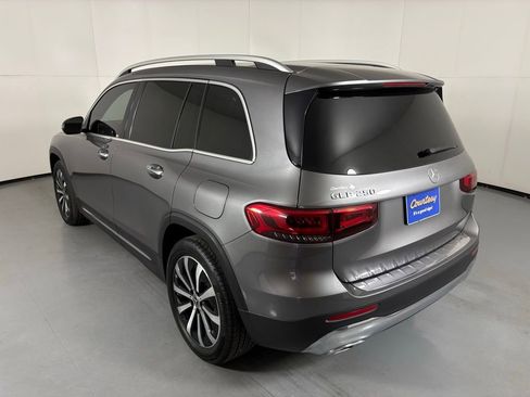 Used 2022 Mercedes-Benz GLB 250 image 6