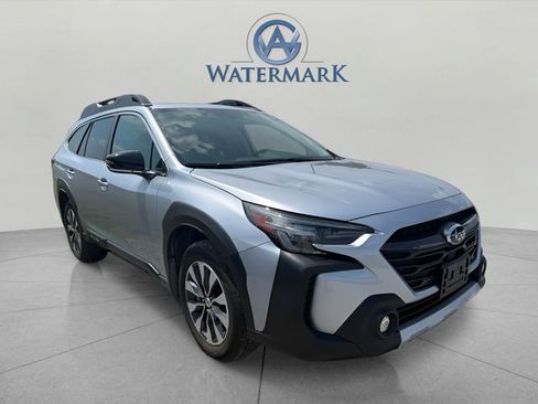 Used 2024 Subaru Outback Limited AWD/4WD image 12