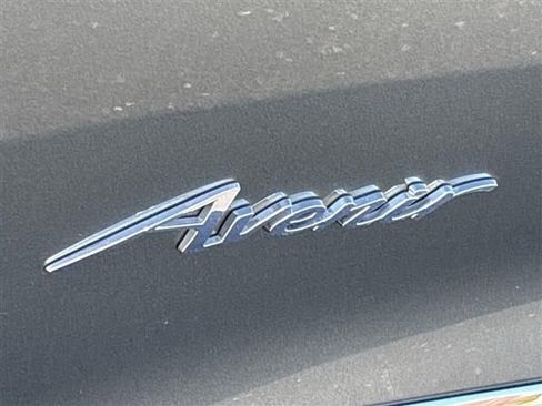 Used 2022 Buick Enclave Avenir w/ Avenir Technology Package image 28