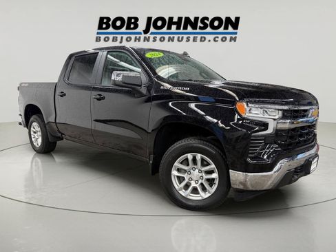 Used 2024 Chevrolet Silverado 1500 LT AWD/4WD image 1