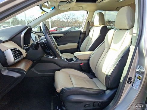 Used 2020 Subaru Outback Limited image 14