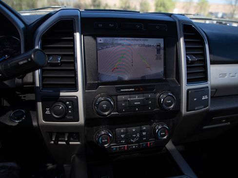 Used 2019 Ford F250 Lariat AWD/4WD image 21