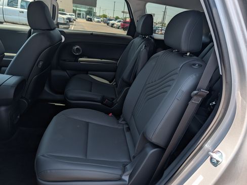 Used 2026 Hyundai Palisade SEL AWD/4WD image 13