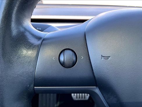 Used 2018 Tesla Model 3 Performance AWD/4WD image 18
