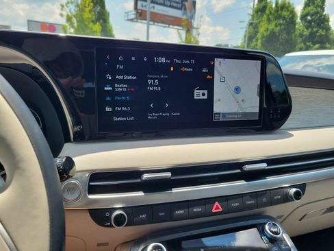 Used 2024 Hyundai Palisade Calligraphy FWD image 21