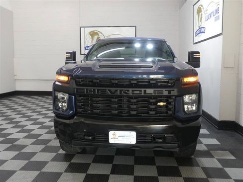 Used 2020 Chevrolet Silverado 2500 W/T w/ WT Convenience Package RWD image 2