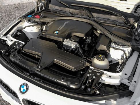 Used 2018 BMW 320i Sedan image 52