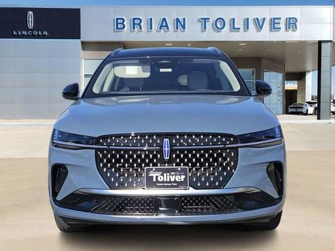 New 2026 Lincoln Nautilus Reserve image 3